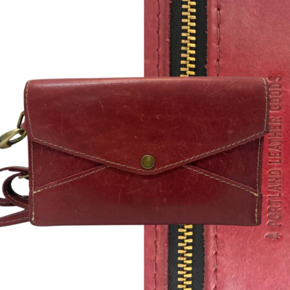 Portland Leather Envelope Convertible Crossbody Bag